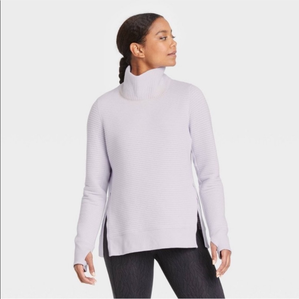 Quilted pullover New with tags